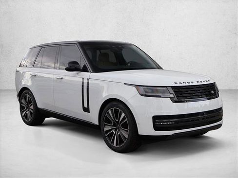 New 2025 Land Rover Range Rover SE AWD/4WD image 6