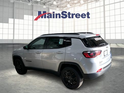 New 2026 Jeep Compass Latitude w/ Quick Order Package 29K AWD/4WD image 3