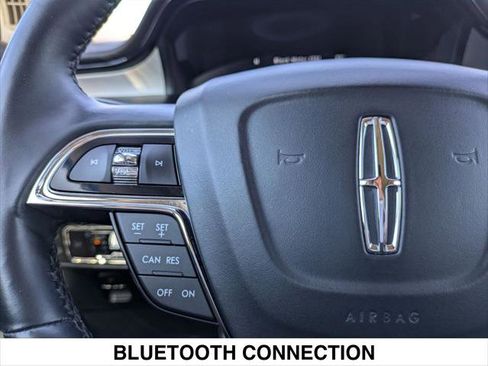 Used 2023 Lincoln Nautilus Reserve w/ Monochromatic Package image 13