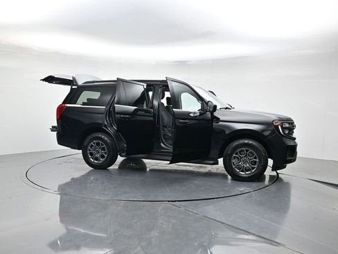 Certified 2025 Ford Expedition Active RWD image 47
