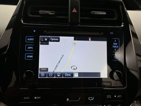 Used 2017 Toyota Prius Prime Plus w/ Carpet Mat Package FWD image 27