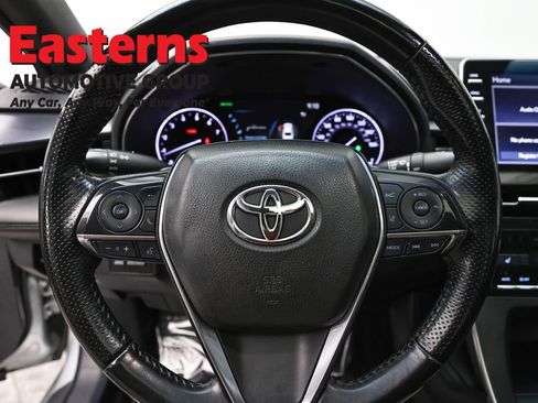 Used 2021 Toyota Avalon XSE FWD image 10