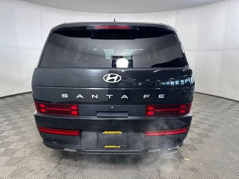 Used 2024 Hyundai Santa Fe SE FWD image 4