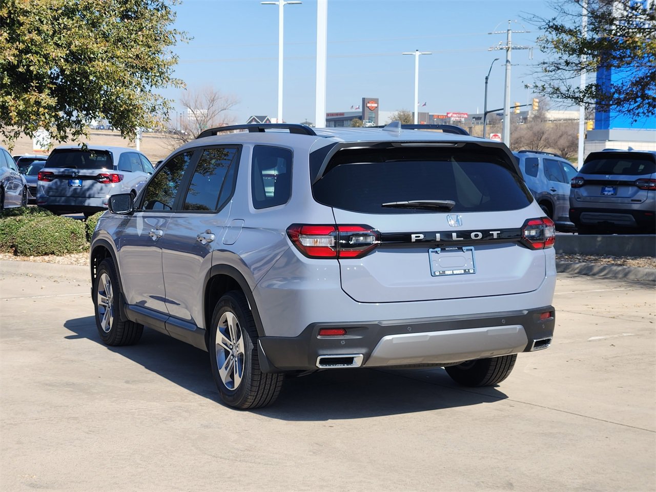 New 2026 Honda Pilot EX-L image 4
