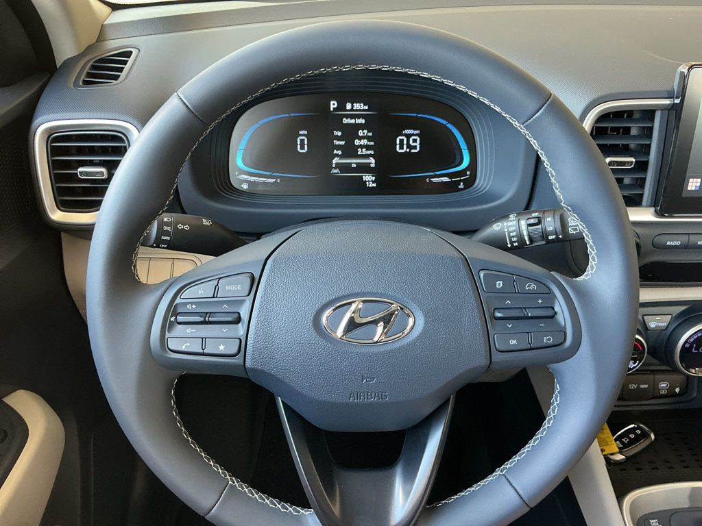 New 2026 Hyundai Venue SEL FWD image 15