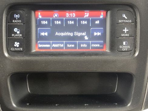 Used 2018 Dodge Journey SXT w/ Connectivity Group FWD image 25