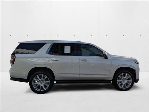 Used 2021 Chevrolet Tahoe High Country w/ Premium Package image 6