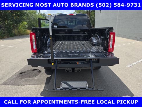 New 2025 Ford F250 XLT image 12
