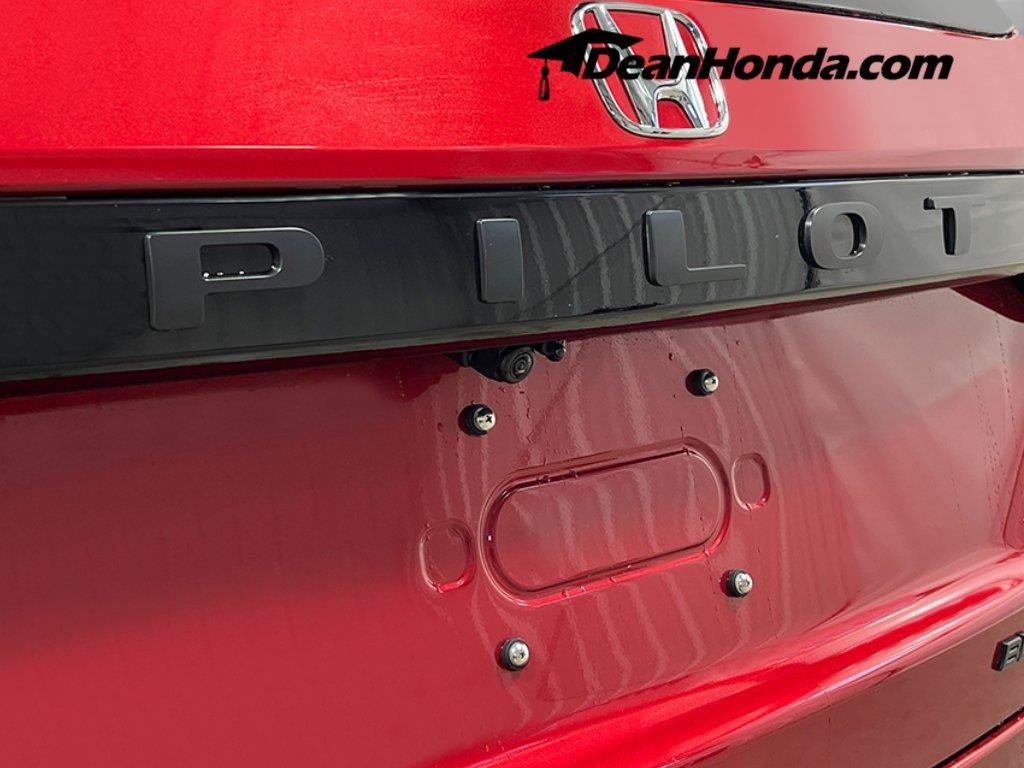 New 2026 Honda Pilot Black Edition image 6