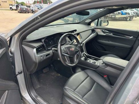 Used 2023 Cadillac XT5 Premium Luxury AWD/4WD image 5