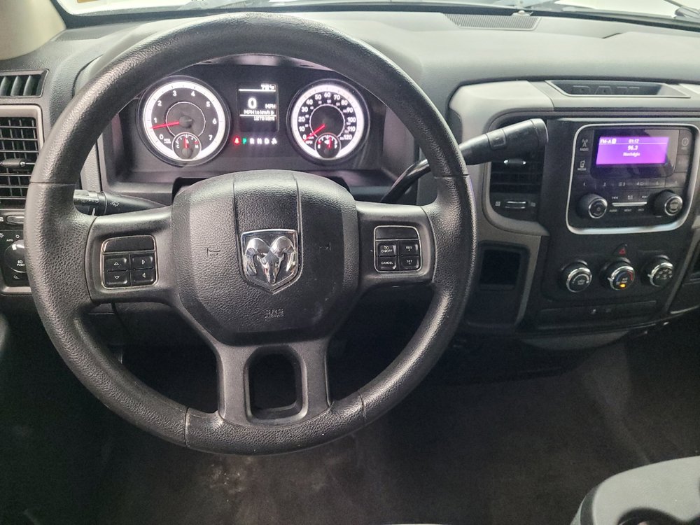 Used 2014 RAM 1500 Express RWD image 22