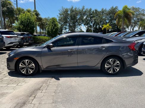 Used 2016 Honda Civic EX-L image 4