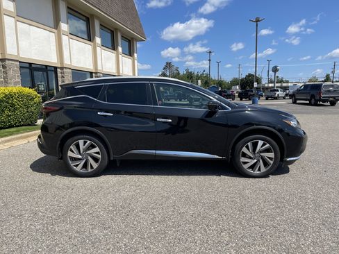 Used 2021 Nissan Murano SL AWD/4WD image 3