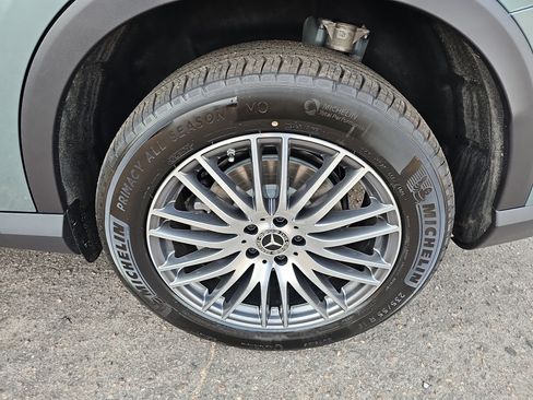 New 2026 Mercedes-Benz GLC 300 image 35
