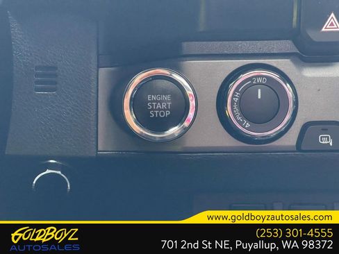 Used 2021 Toyota Tacoma TRD Off-Road w/ TRD Premium Off Road Package image 30