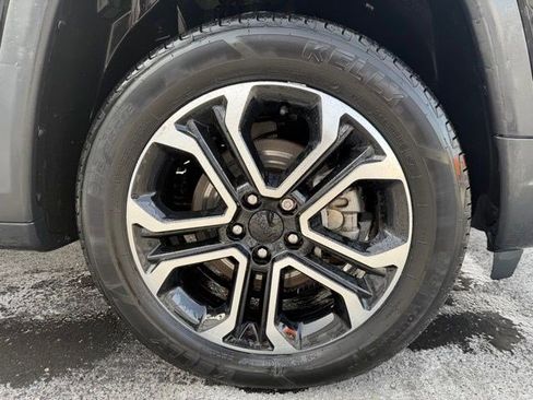 Used 2022 Jeep Compass Limited image 21