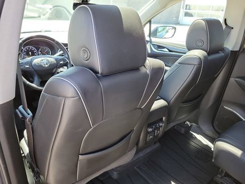 Used 2021 Buick Enclave Avenir w/ Avenir Technology Package AWD/4WD image 26