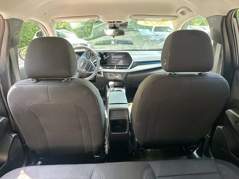 Used 2024 Chevrolet Trax LS w/ Driver Confidence Package FWD image 14