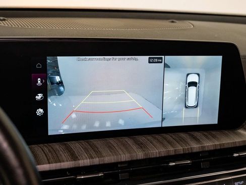 Used 2024 Kia Telluride SX image 16