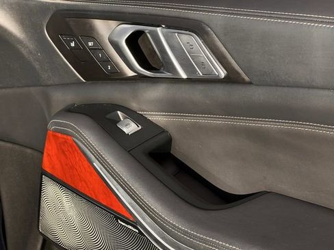 Used 2021 BMW ALPINA XB7 image 29