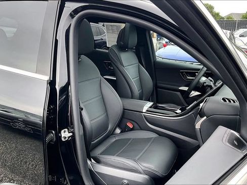 Used 2026 Mercedes-Benz GLC 300 4MATIC image 7
