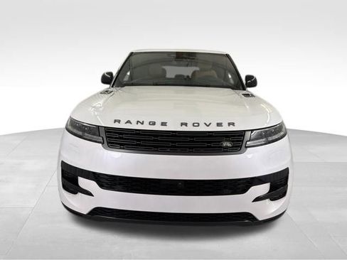 New 2026 Land Rover Range Rover Sport SE AWD/4WD image 2