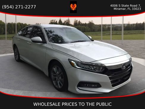 Used 2019 Honda Accord Sport image 3
