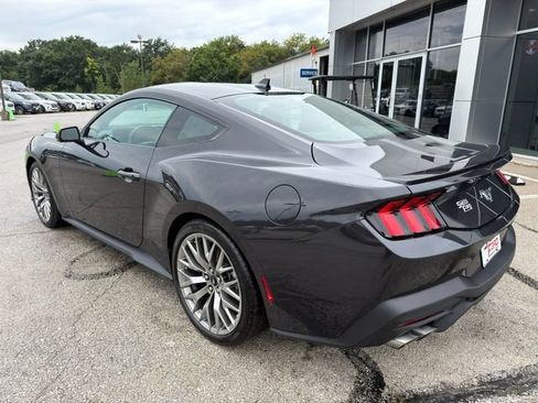Used 2024 Ford Mustang Premium RWD image 5