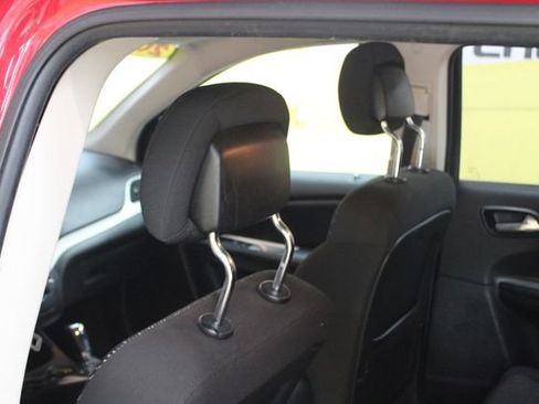 Used 2020 Dodge Journey SE w/ SE Popular Equipment Group FWD image 10
