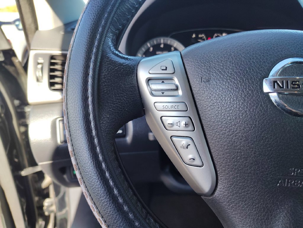 Used 2015 Nissan Sentra SV FWD image 16