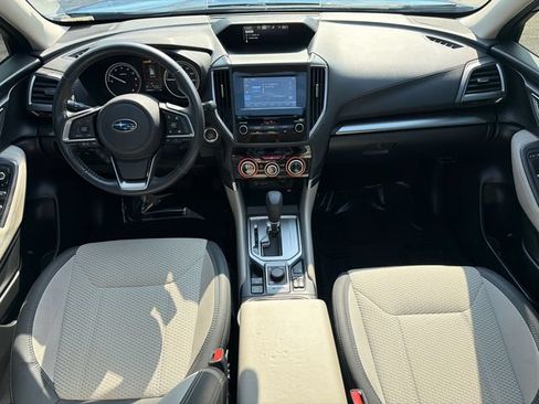 Used 2020 Subaru Forester Premium AWD/4WD image 25