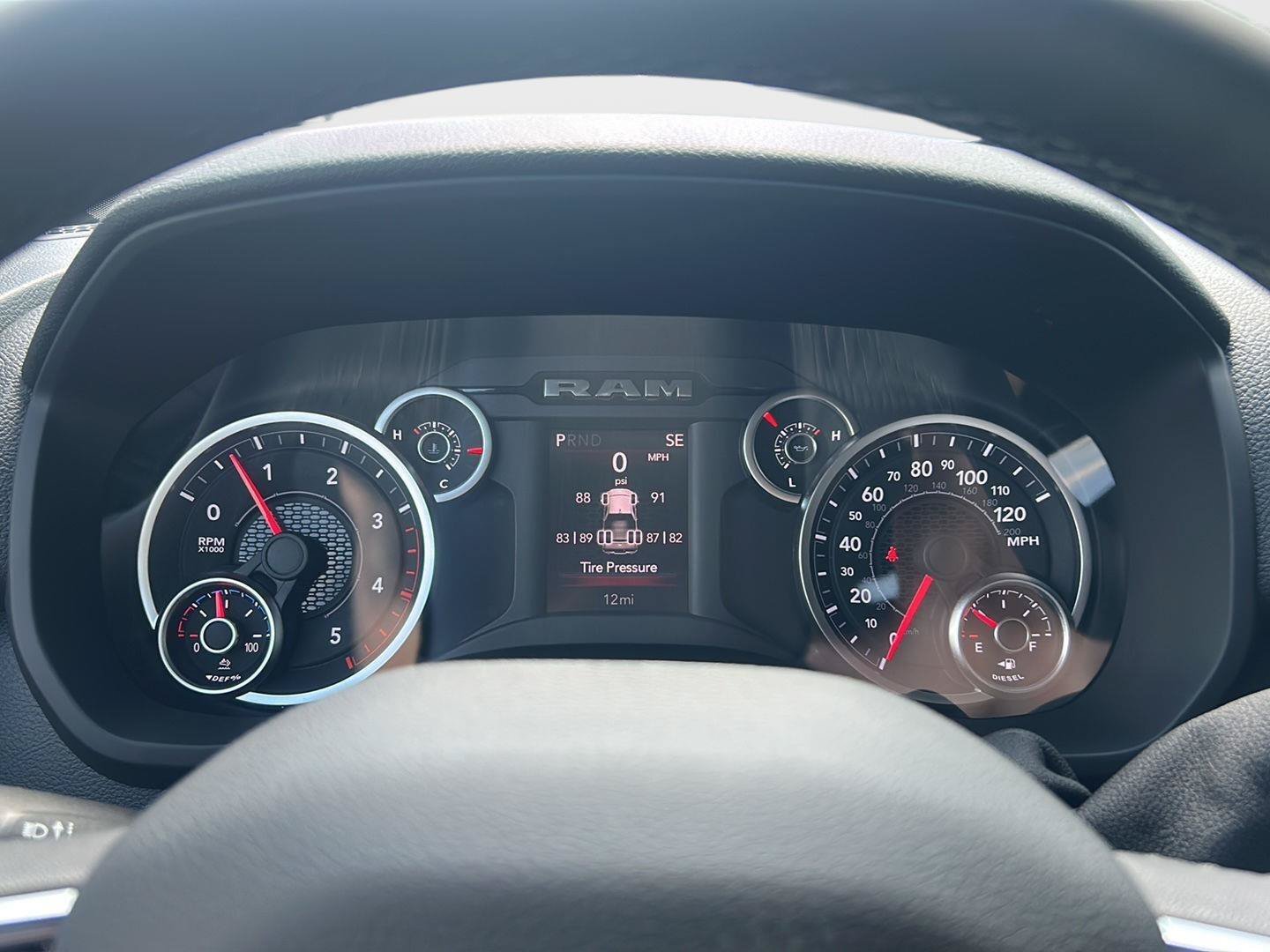 New 2026 RAM 3500 Big Horn AWD/4WD image 31