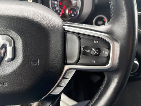 Used 2019 RAM 1500 Big Horn image 17