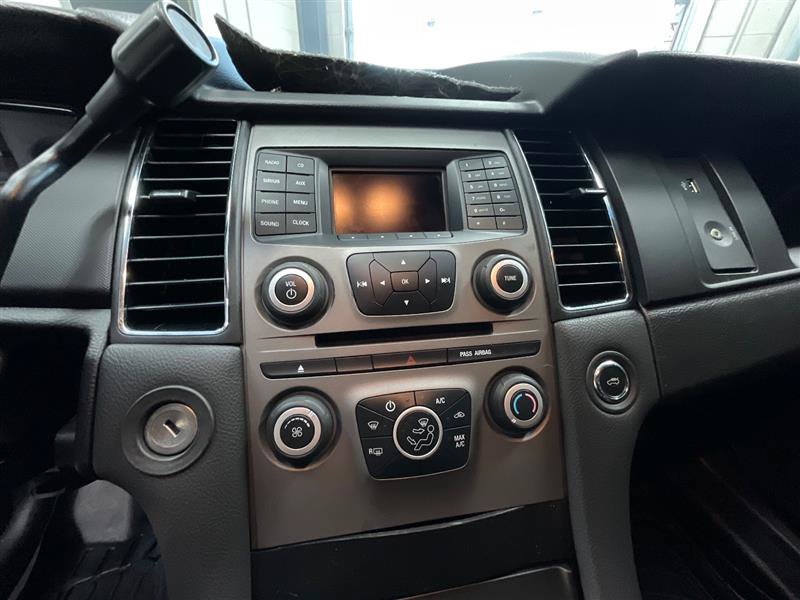 Used 2014 Ford Taurus Police Interceptor AWD image 15
