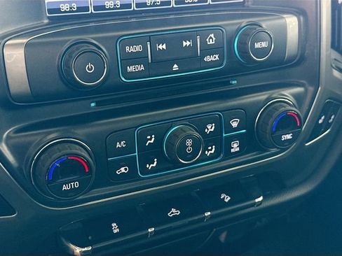 Used 2018 Chevrolet Silverado 1500 LT w/ All Star Edition image 16