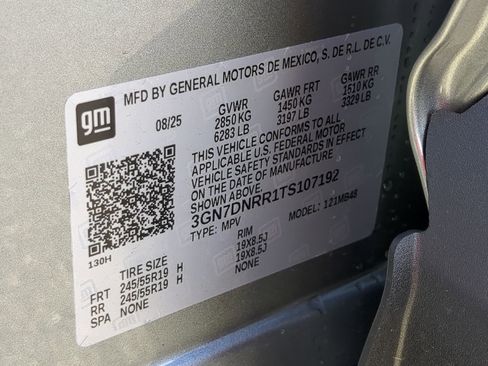 Used 2026 Chevrolet Equinox EV LT image 35