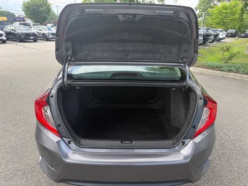 Used 2016 Honda Civic EX image 10