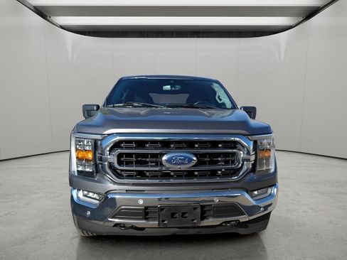 Used 2022 Ford F150 XLT w/ Equipment Group 302A High image 10