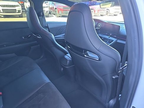 Used 2022 Hyundai Elantra N w/ Preferred Accessory Package image 76