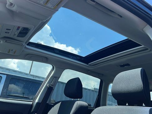 Used 2018 Subaru Forester 2.5i Premium AWD/4WD image 8