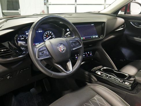 Used 2023 Buick Envision Avenir image 9