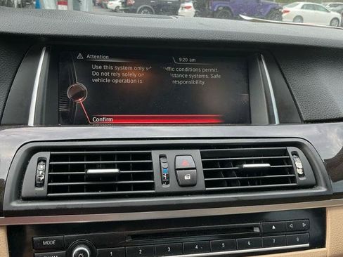 Used 2015 BMW 528i xDrive Sedan AWD/4WD image 9