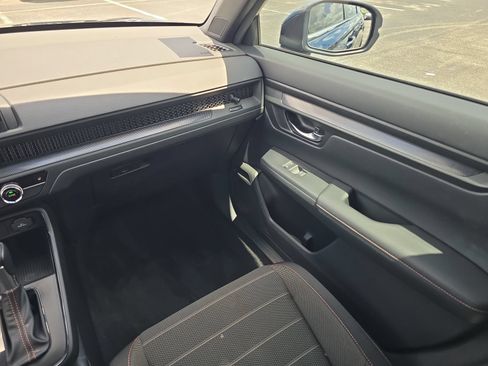 Used 2023 Honda CR-V Sport image 10