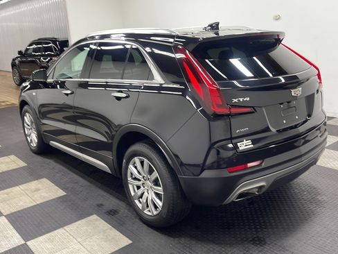 Used 2019 Cadillac XT4 Premium Luxury AWD/4WD image 17