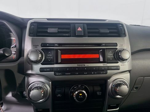 Used 2013 Toyota 4Runner SR5 RWD image 19