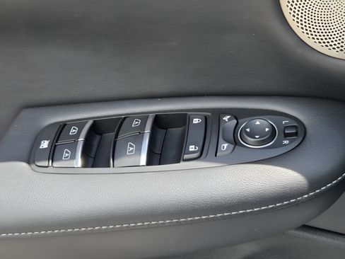 Used 2023 INFINITI QX50 Sport FWD image 30
