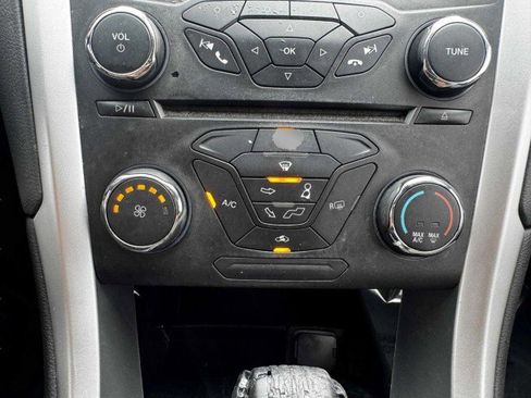 Used 2016 Ford Fusion S w/ Equipment Group 101A image 27