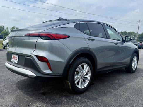 New 2025 Buick Envista Preferred image 6