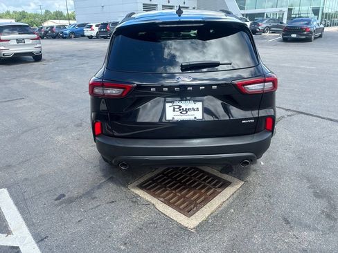 Used 2025 Ford Escape ST-Line Select AWD/4WD image 5