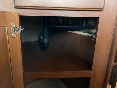 Used 2013 Ford E-450 and Econoline 450 Super Duty w/ Motorhome Prep Pkg image 63